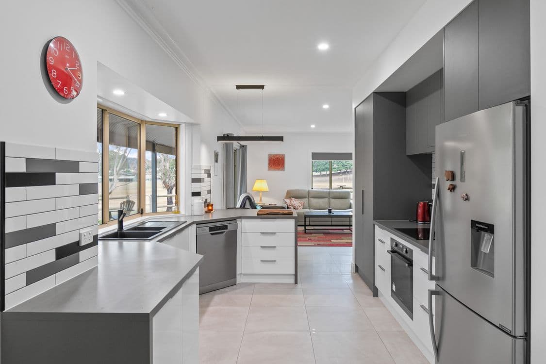 46 Golf Links Road, LOBETHAL, SA 5241, Lobethal - Thumbnail 4