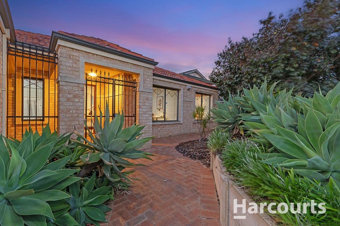 17 Tamma Court, HEATHRIDGE, WA 6027, Heathridge - Thumbnail 2