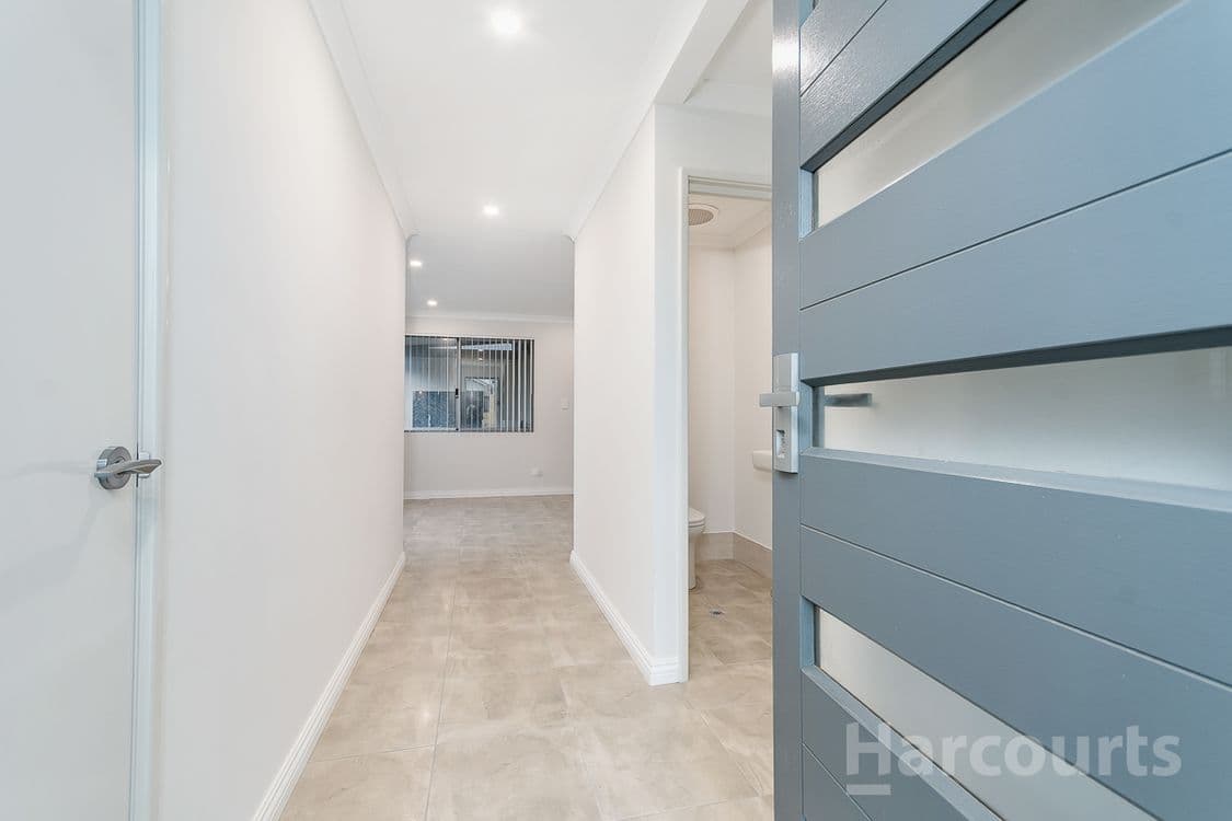 46 Citadel Way, CURRAMBINE, WA 6028, Currambine - Thumbnail 3