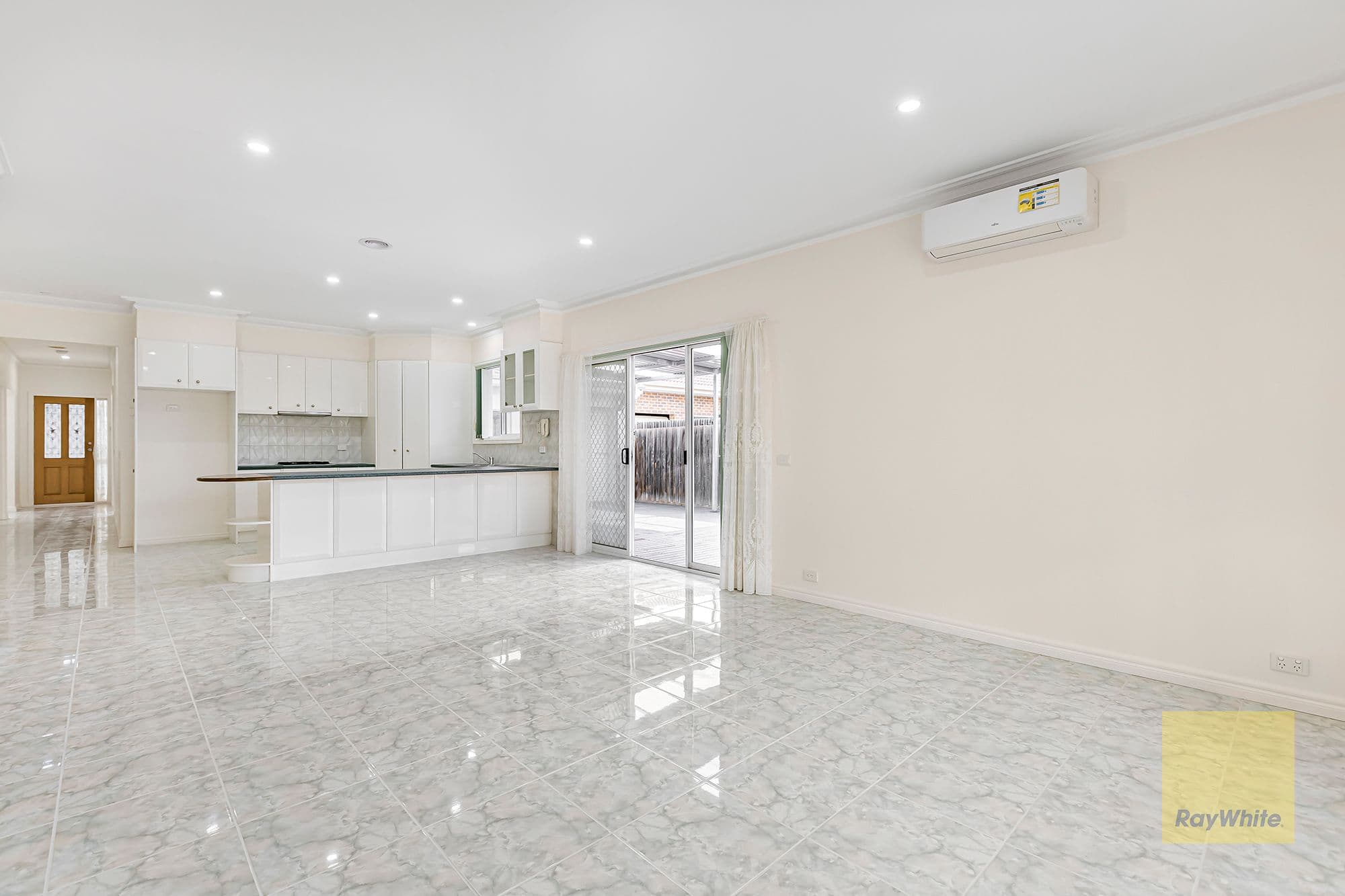 15 Rafter Drive, St Albans - Thumbnail 6