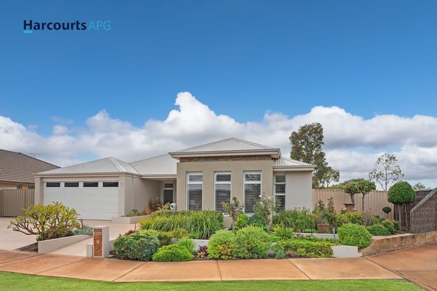 2 Dutton Way, MILLBRIDGE, WA 6232, Millbridge - Image 1