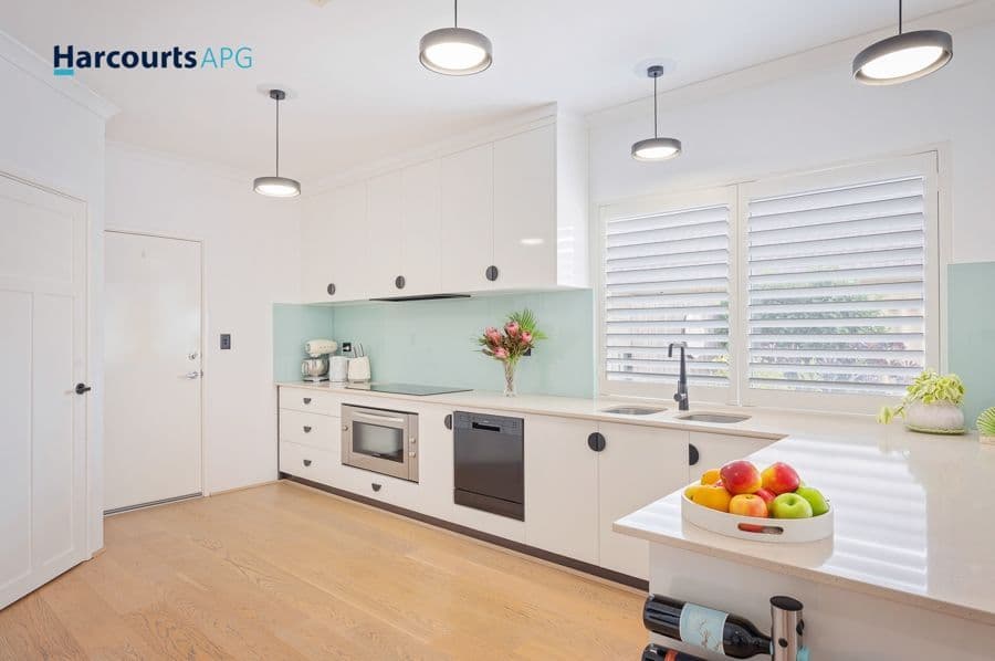2 Dutton Way, MILLBRIDGE, WA 6232, Millbridge - Thumbnail 2
