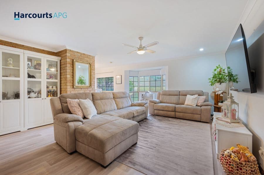 16B Leedshill Way, AUSTRALIND, WA 6233, Australind - Thumbnail 3