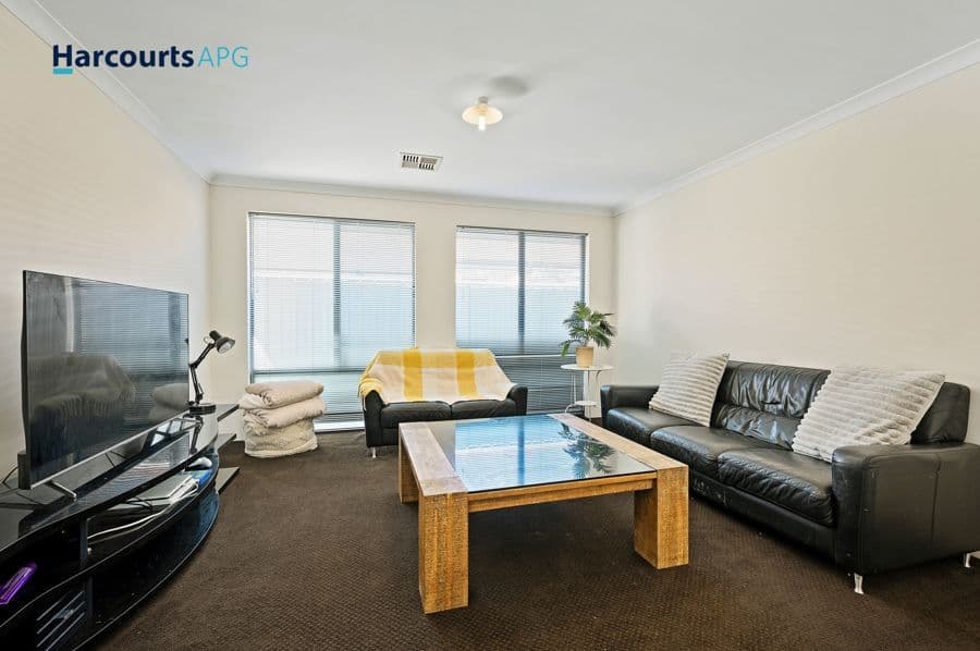 7 Cusworth Drive, GLEN IRIS, WA 6230, Glen Iris - Thumbnail 3