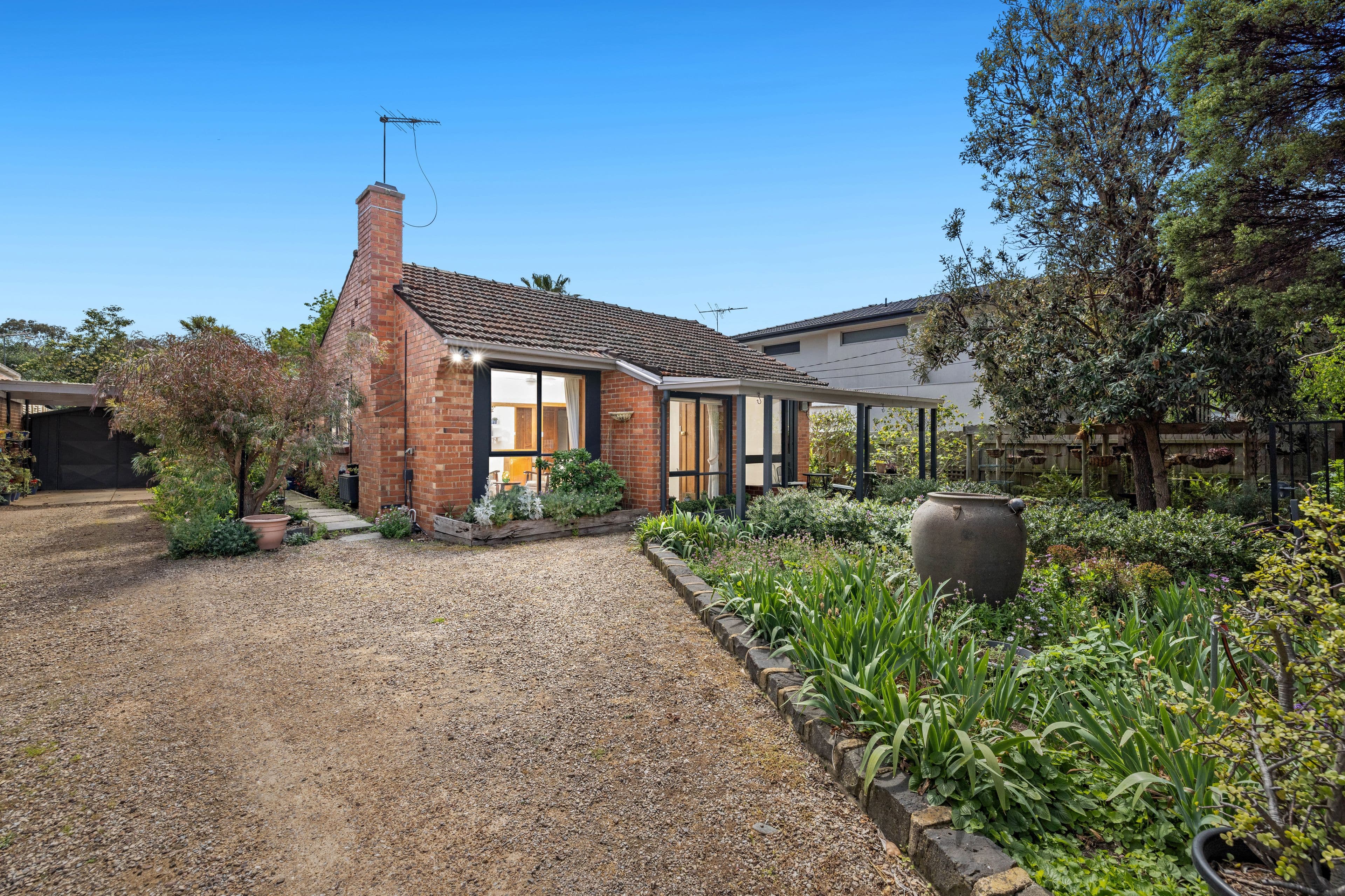 29 Lonsdale Avenue , Hampton East VIC 3188, Hampton East - Image 1