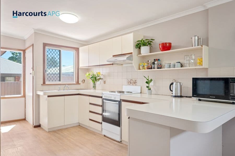 42 Halsey Street, SOUTH BUNBURY, WA 6230, South Bunbury - Thumbnail 2