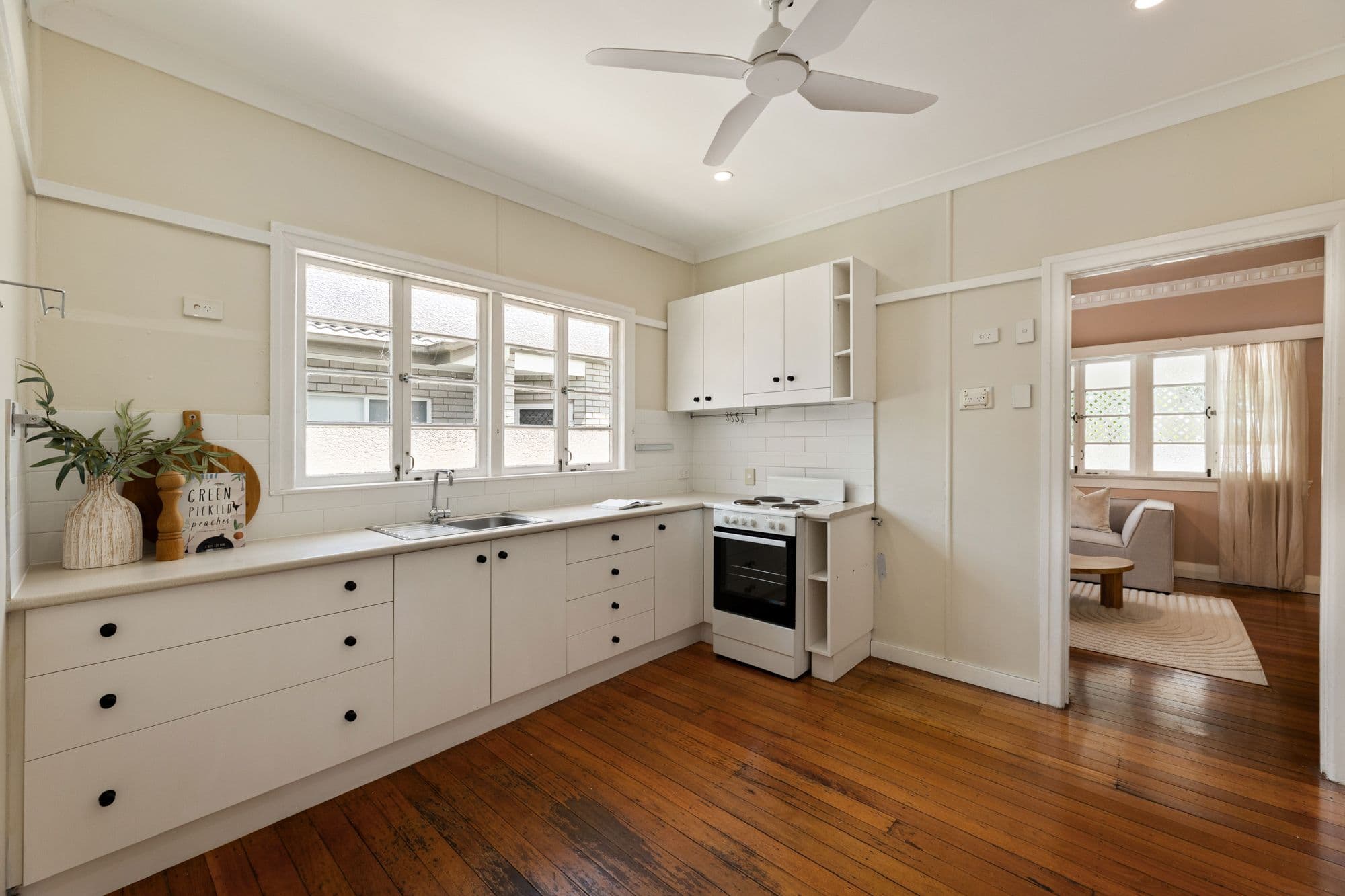 121 Wynnum North Road , Wynnum QLD 4178, Wynnum - Thumbnail 5