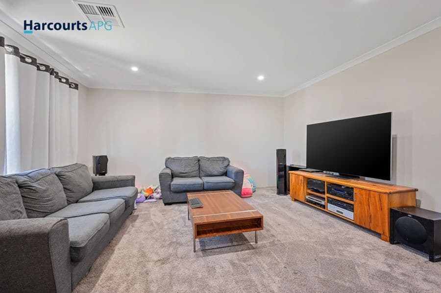 79 Oakridge Road, AUSTRALIND, WA 6233, Australind - Thumbnail 4