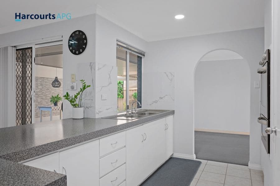48 Forum Way, EAST BUNBURY, WA 6230, East Bunbury - Thumbnail 5