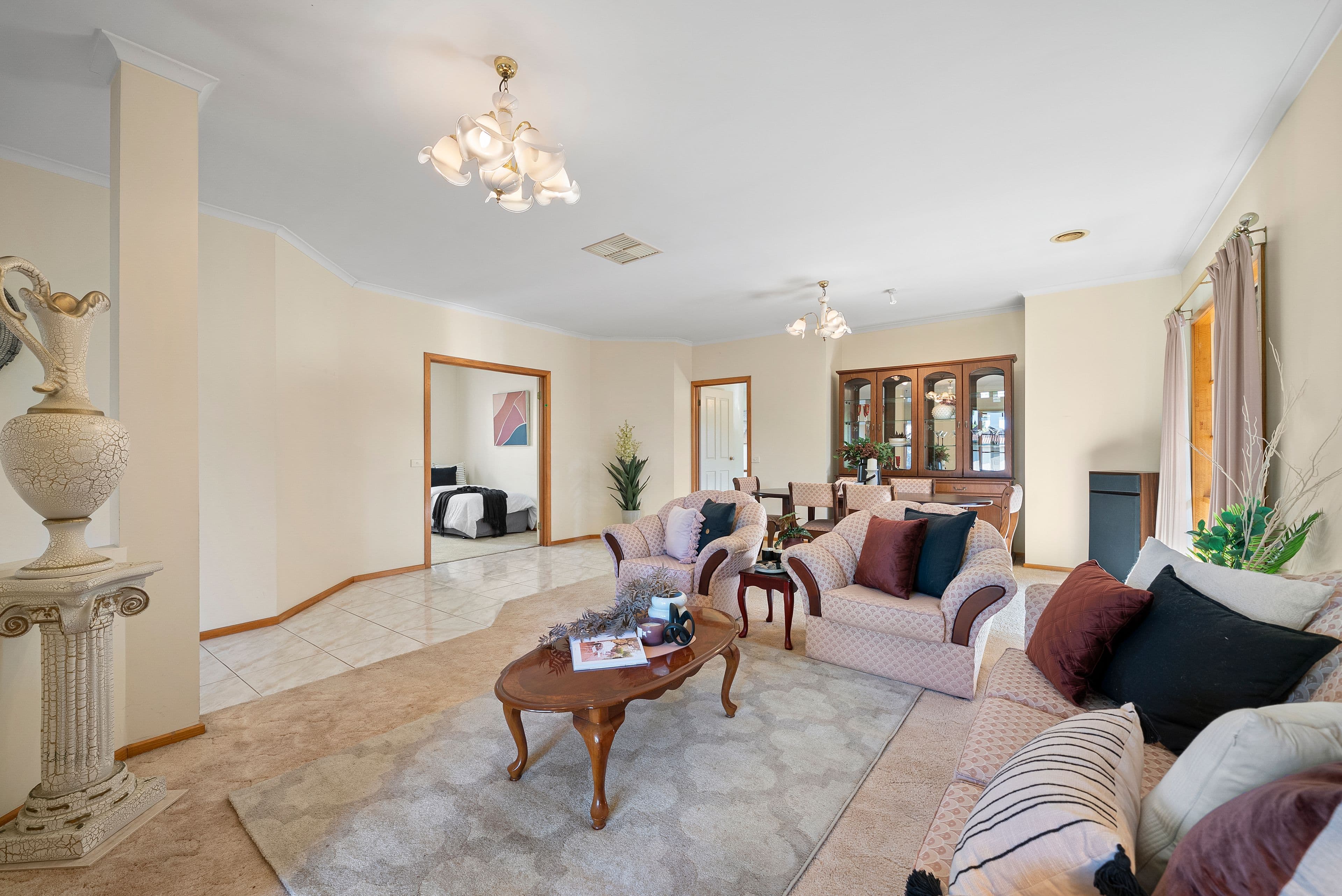 5 Waradgery Drive , Rowville VIC 3178, Rowville - Thumbnail 3