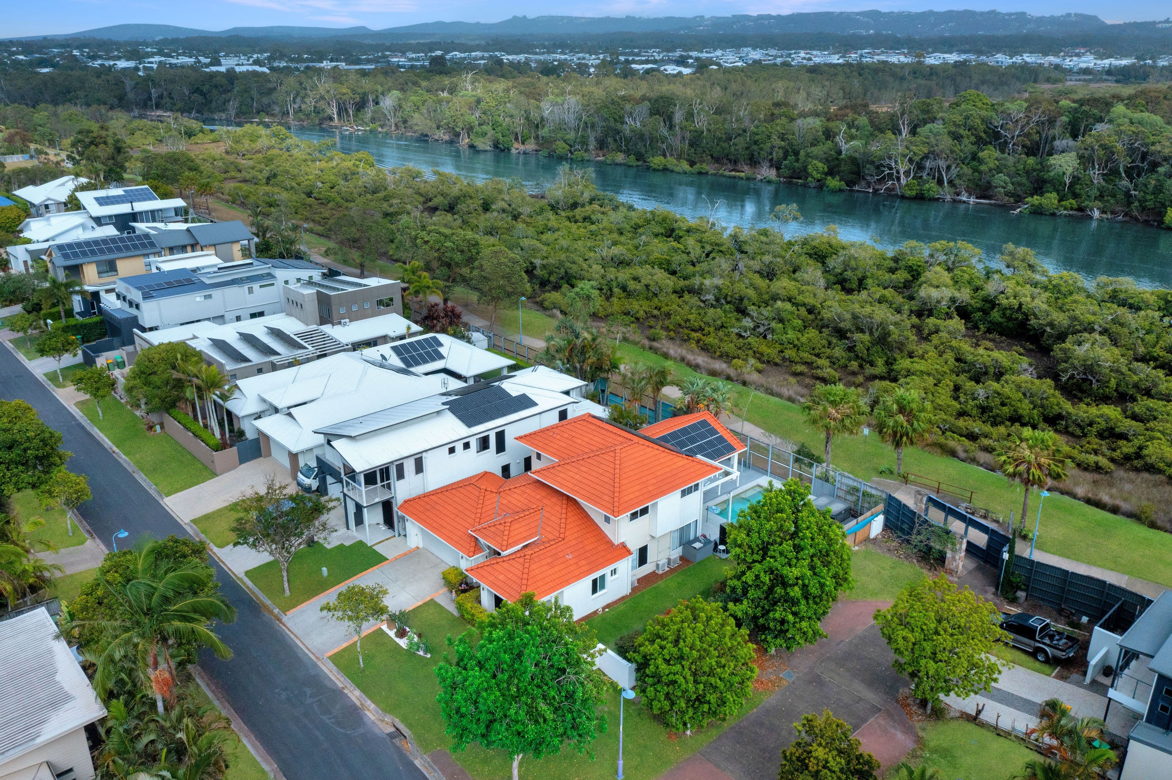 17 Easter Street , Parrearra QLD 4575, Parrearra - Thumbnail 2