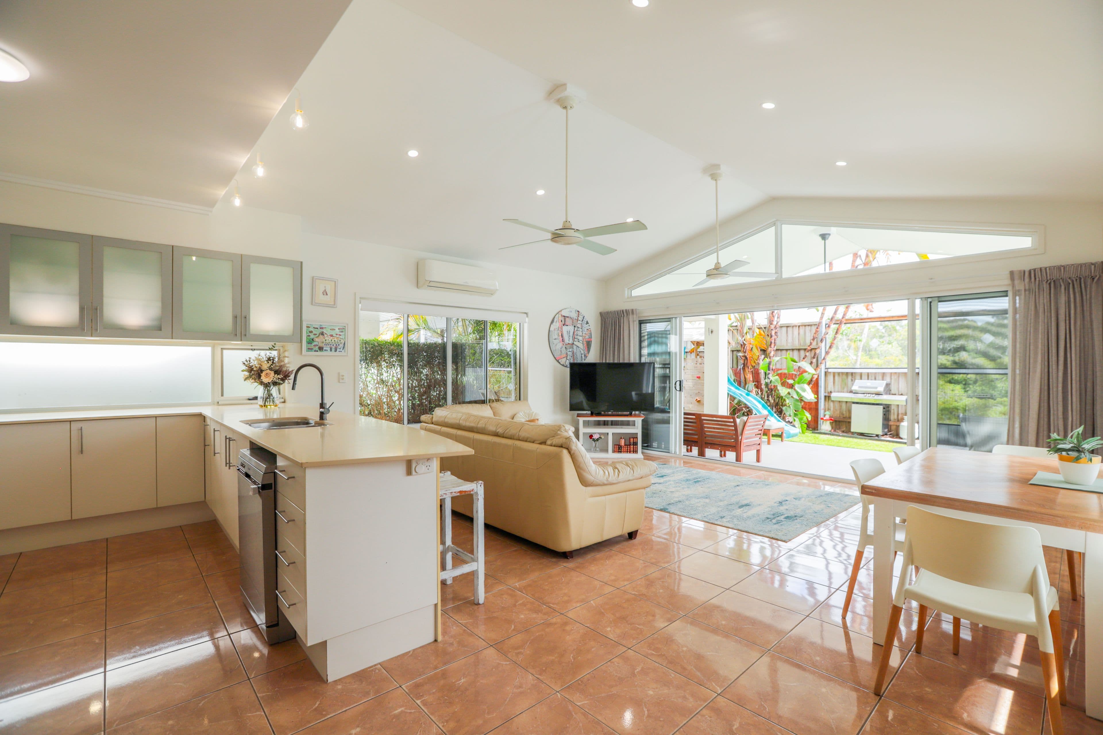 17 Easter Street , Parrearra QLD 4575, Parrearra - Thumbnail 4