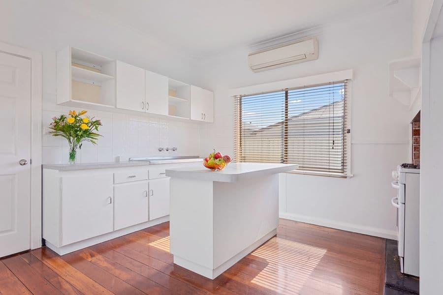 6 Wisbey Street, CAREY PARK, WA 6230, Carey Park - Thumbnail 2