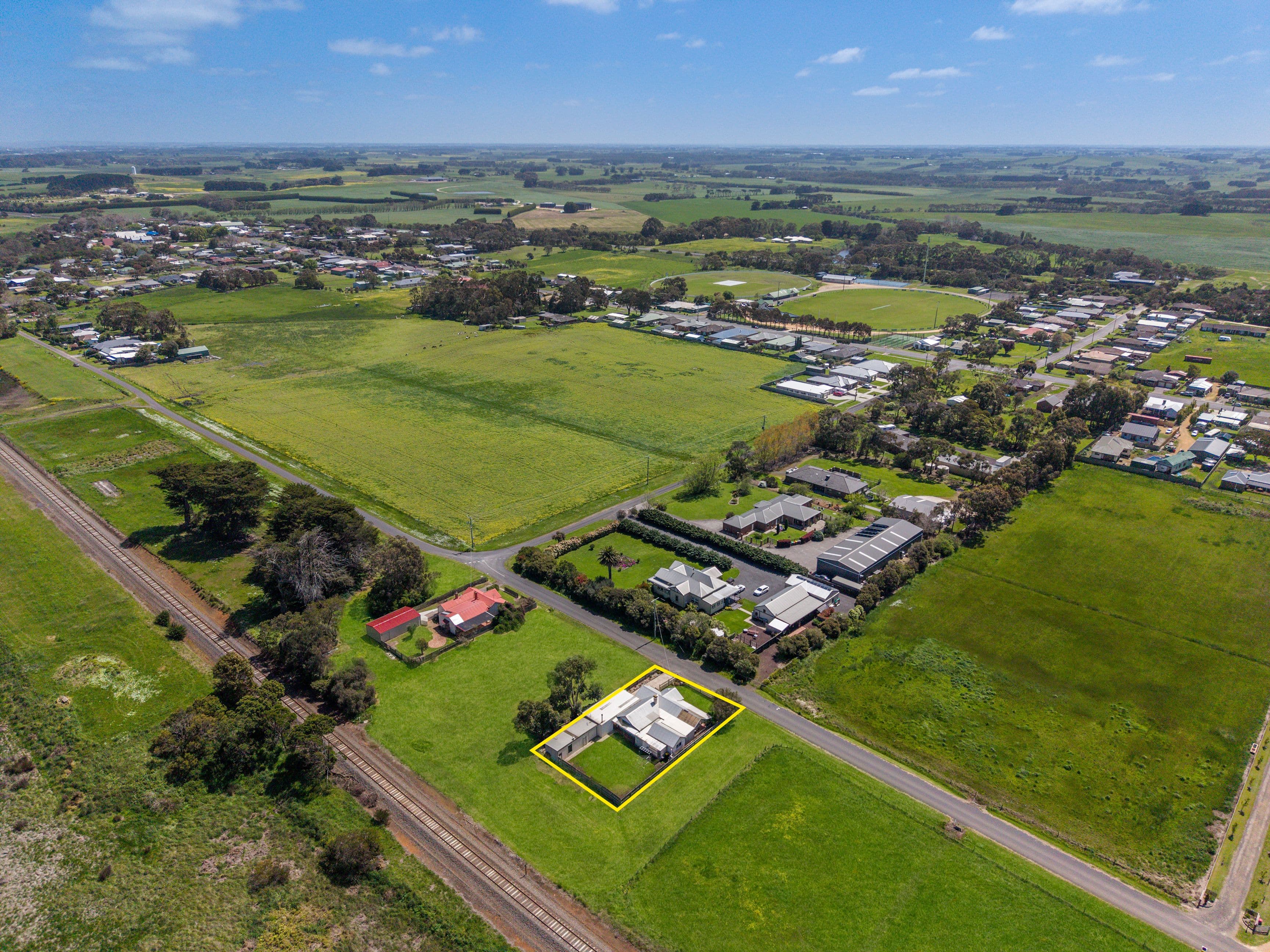 59 Station Street , Allansford VIC 3277, Allansford - Thumbnail 2
