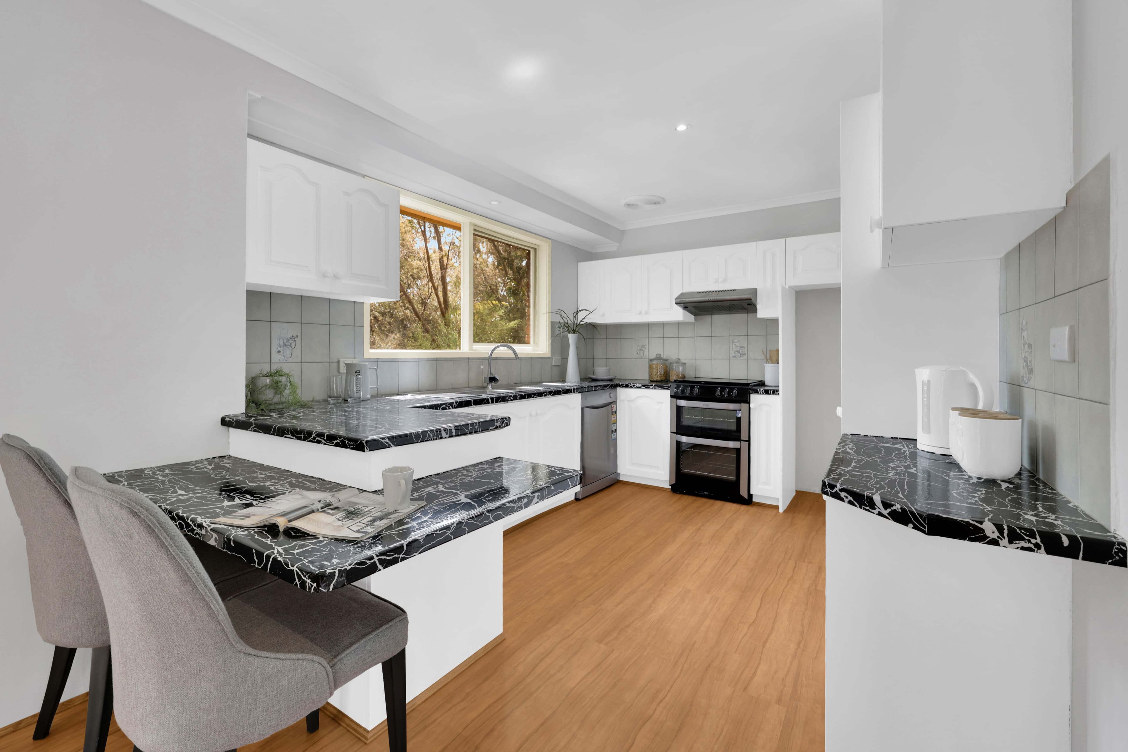 4 Primula Close , Bundoora VIC 3083, Bundoora - Thumbnail 2