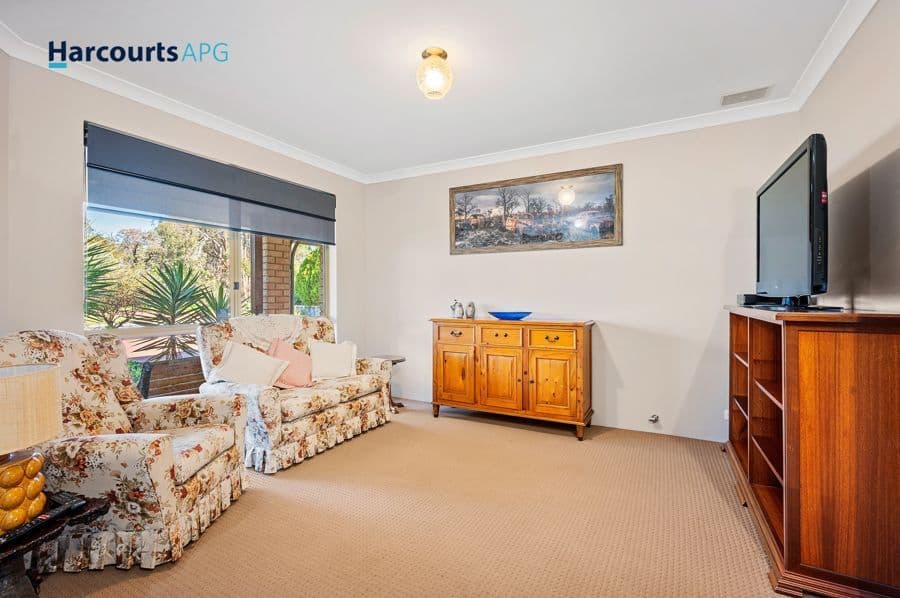 23 St Peters Green, COLLEGE GROVE, WA 6230, College Grove - Thumbnail 2