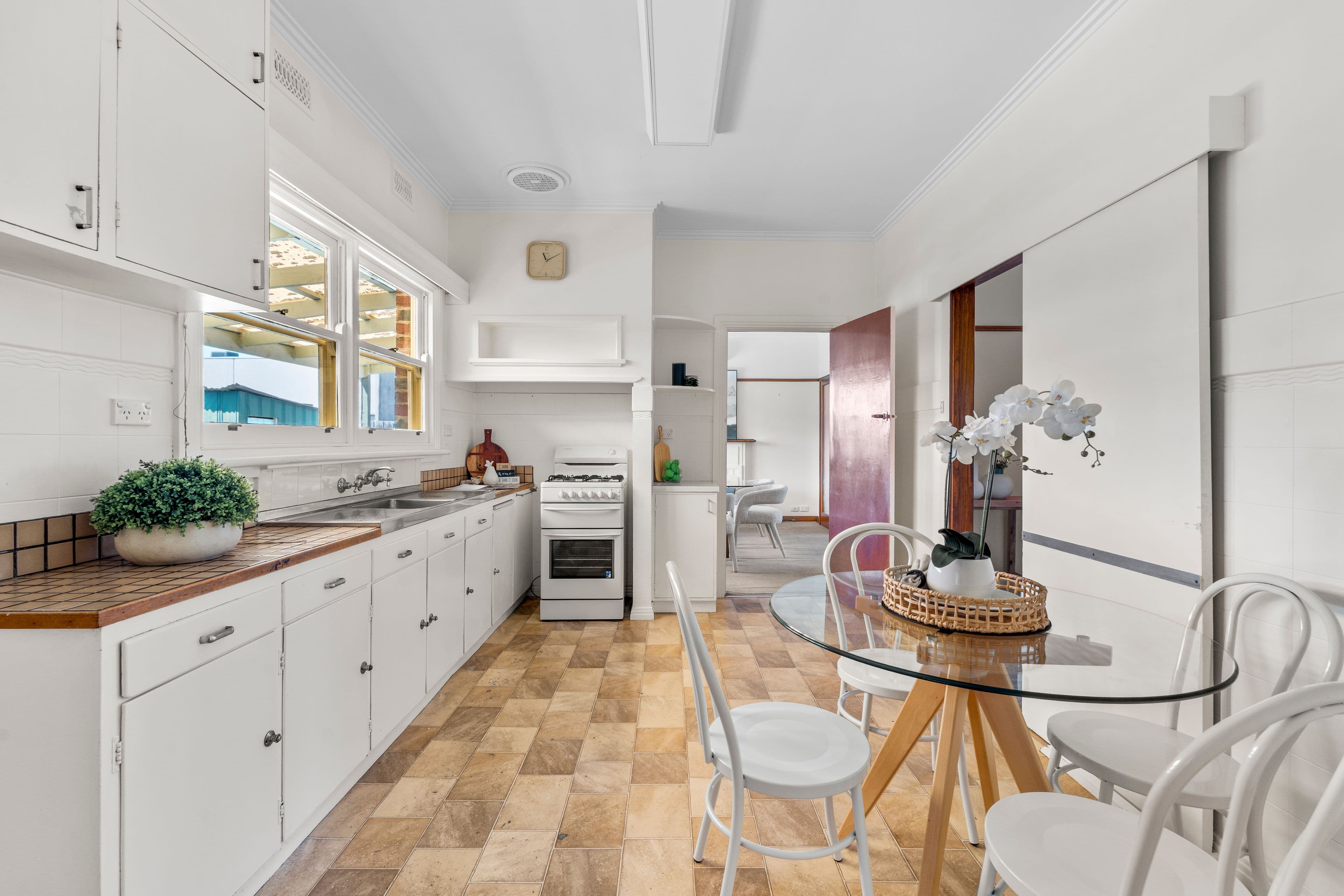 2 Compton Street , Reservoir VIC 3073, Reservoir - Thumbnail 7