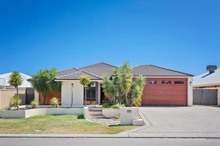 17 Torrens Loop, MILLBRIDGE, WA 6232, Millbridge - Image 1
