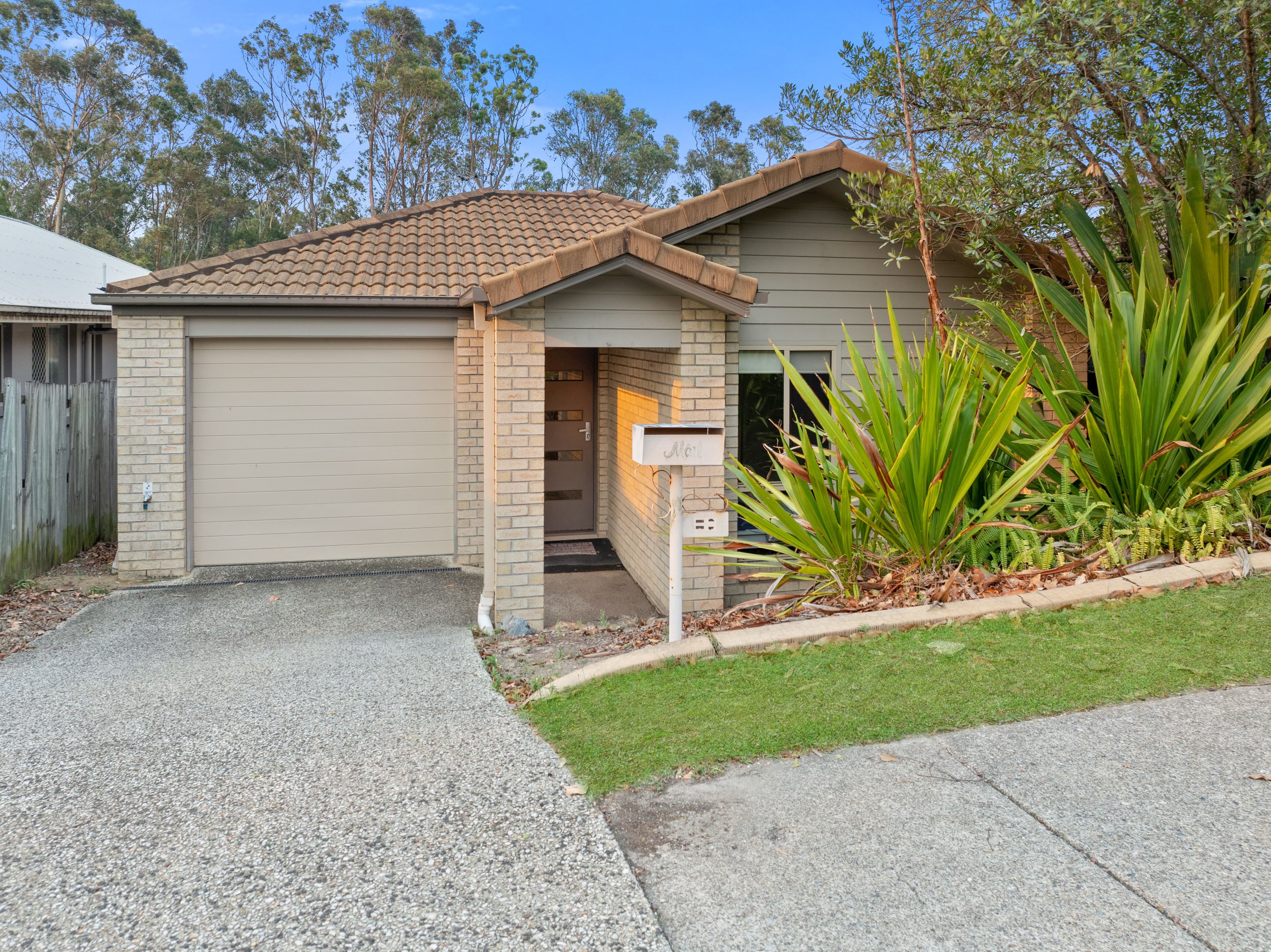19 Conway Street , Waterford QLD 4133, Waterford - Image 1