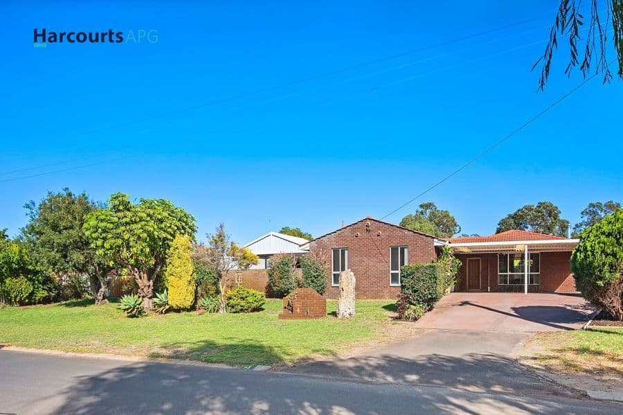 4 Eades Street, GLEN IRIS, WA 6230, Glen Iris - Image 1