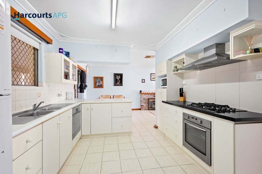 58 Ecclestone Street, CAREY PARK, WA 6230, Carey Park - Thumbnail 3