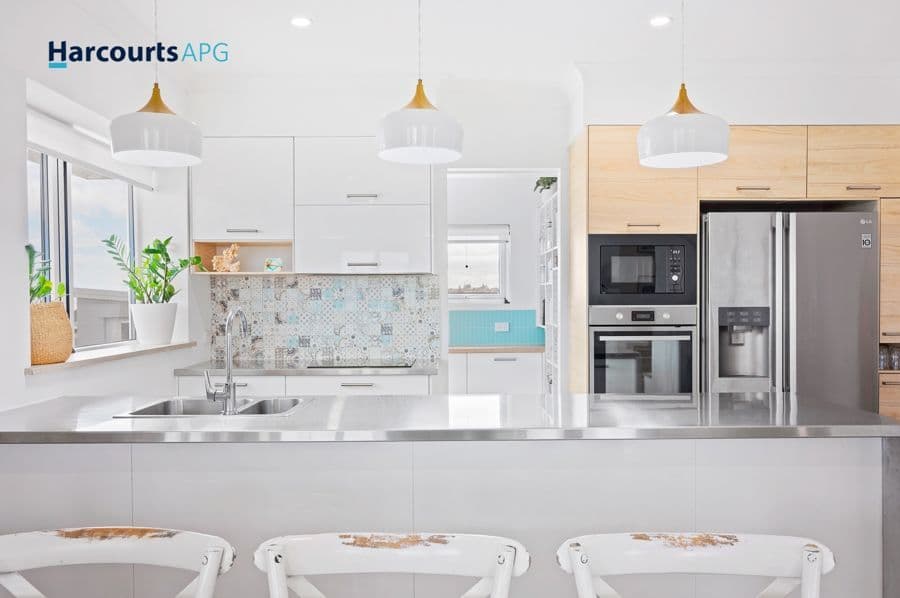 2 Joel Crescent, BUNBURY, WA 6230, Bunbury - Thumbnail 2