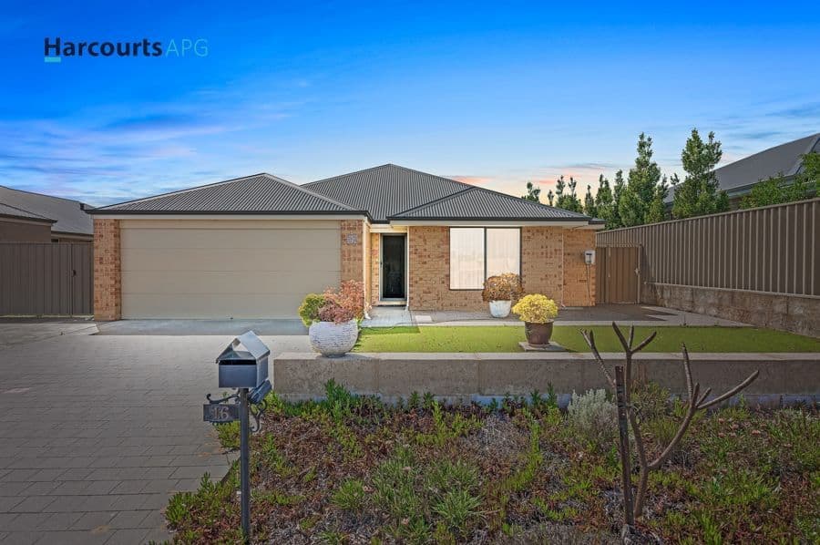16 Hazelgrove Crescent, MILLBRIDGE, WA 6232, Millbridge - Thumbnail 2