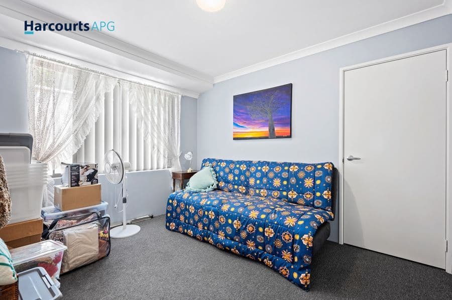 16 Hazelgrove Crescent, MILLBRIDGE, WA 6232, Millbridge - Thumbnail 6