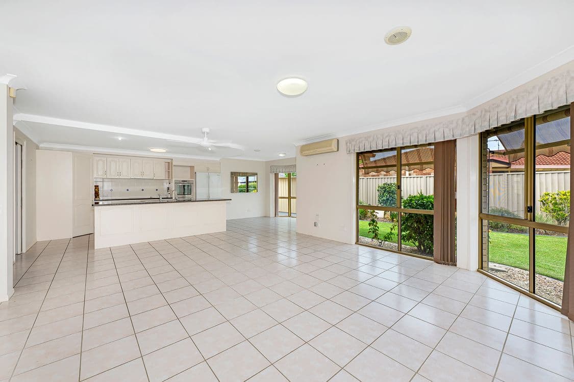 31 Rosnay Court, BANORA POINT, NSW 2486, Banora Point - Thumbnail 2