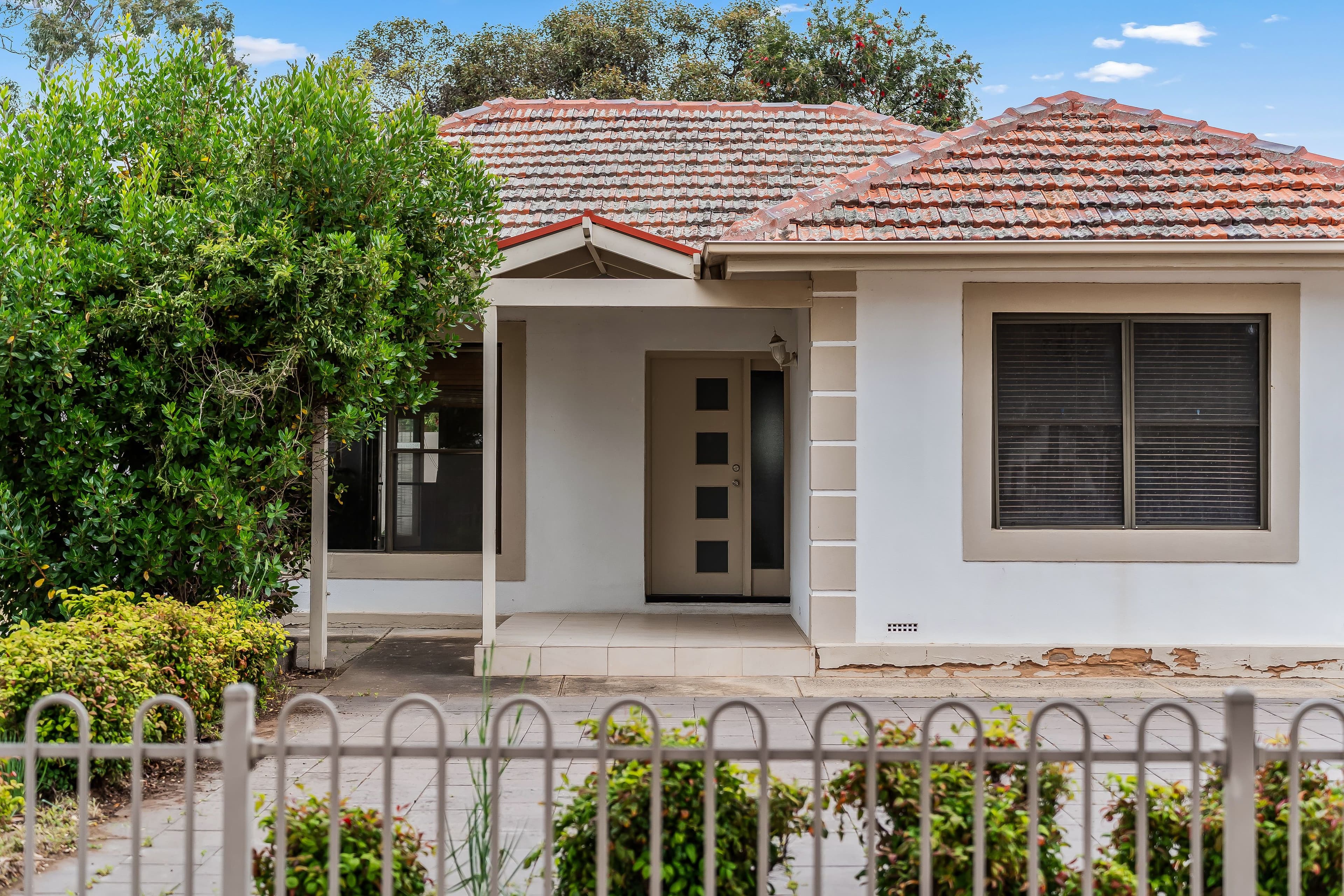 1 Iona Street , Broadview SA 5083, Broadview - Thumbnail 3