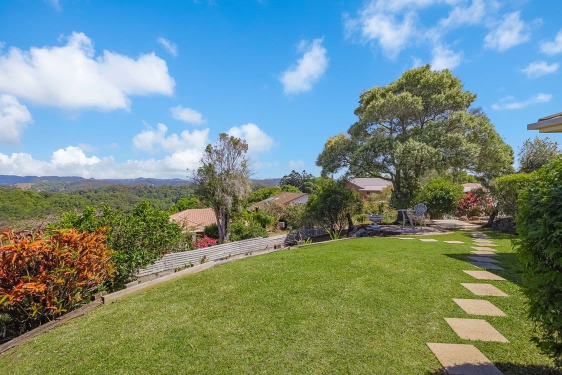 17 Warringa Drive, BILAMBIL HEIGHTS, NSW 2486, Bilambil Heights - Thumbnail 2