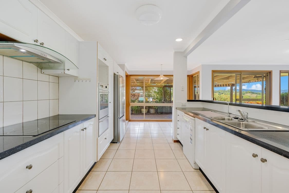 17 Warringa Drive, BILAMBIL HEIGHTS, NSW 2486, Bilambil Heights - Thumbnail 6