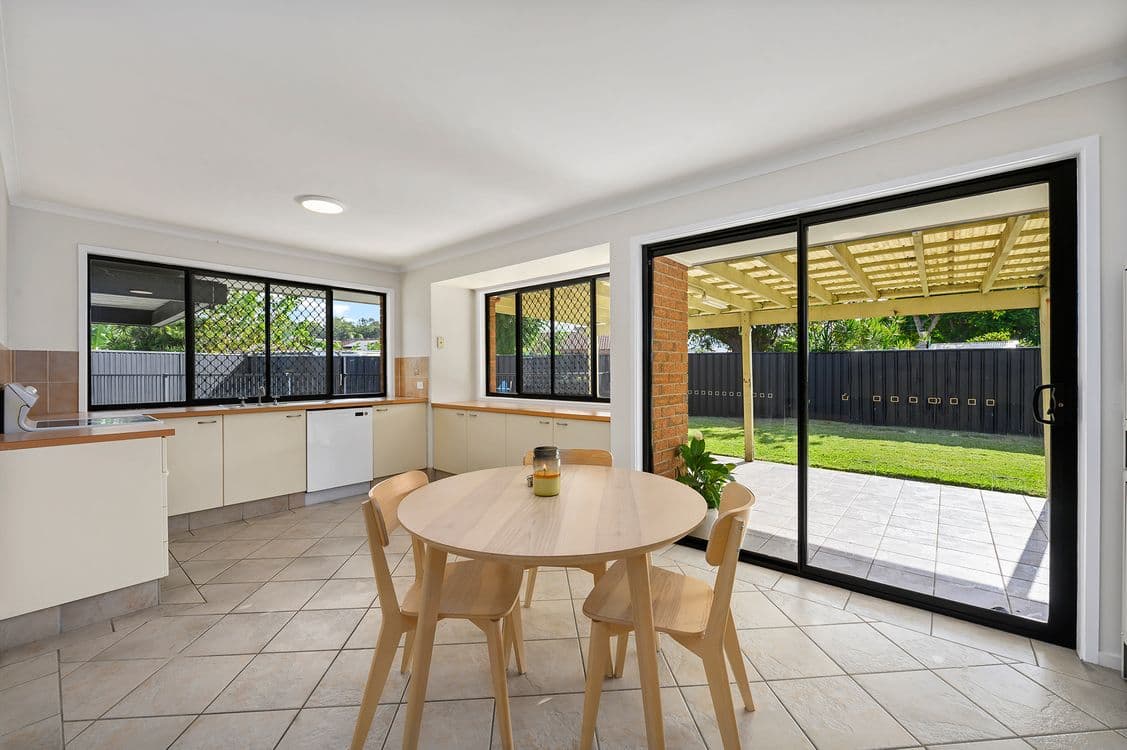 3 Colac Court, ELANORA, QLD 4221, Elanora - Thumbnail 4