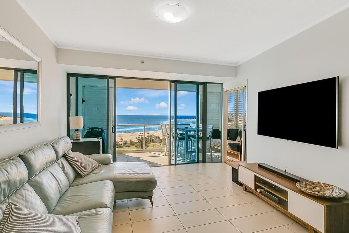 1006/3 Mclean Street, COOLANGATTA, QLD 4225, Coolangatta - Thumbnail 4