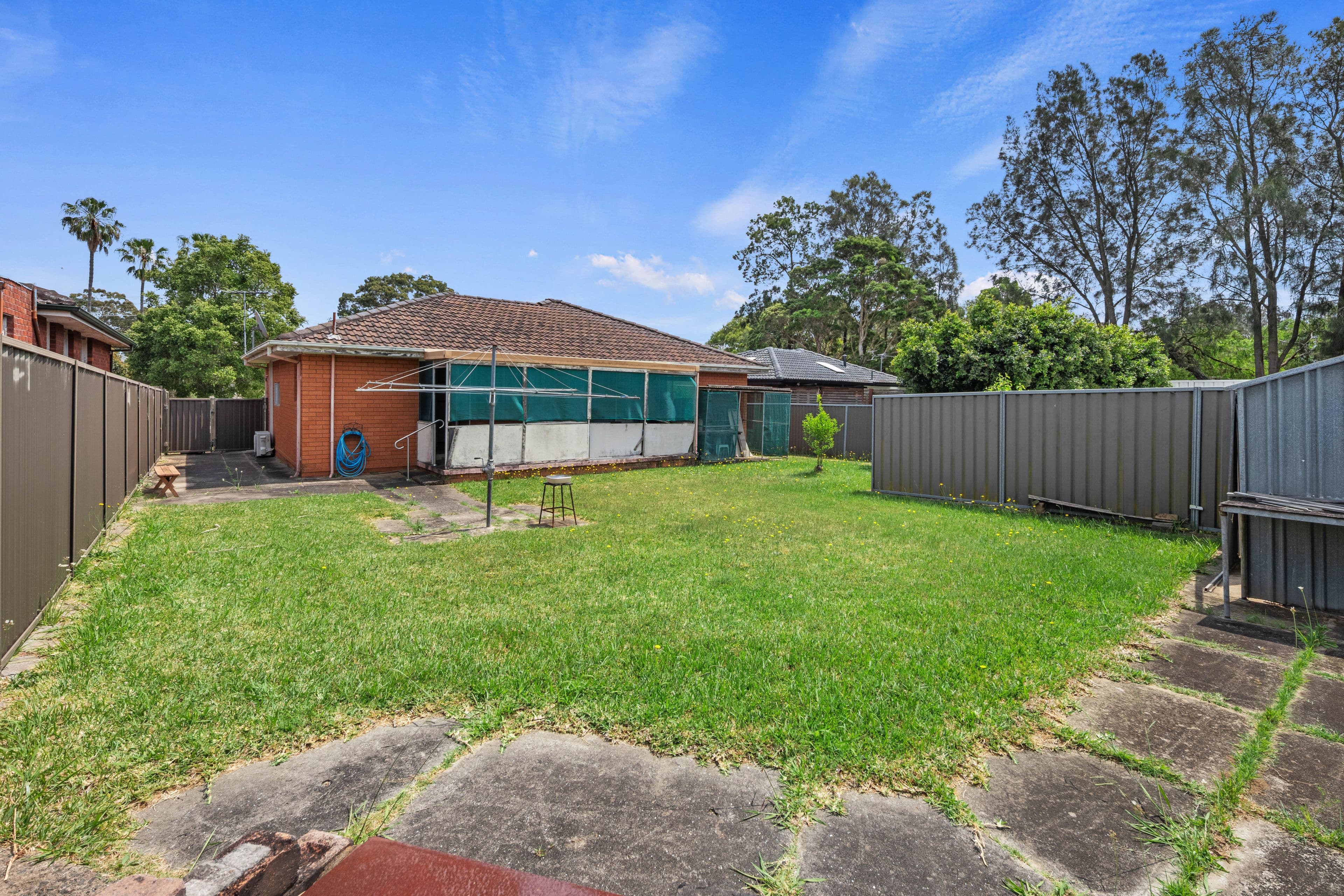 33 Apex Avenue , Picnic Point NSW 2213, Picnic Point - Thumbnail 8
