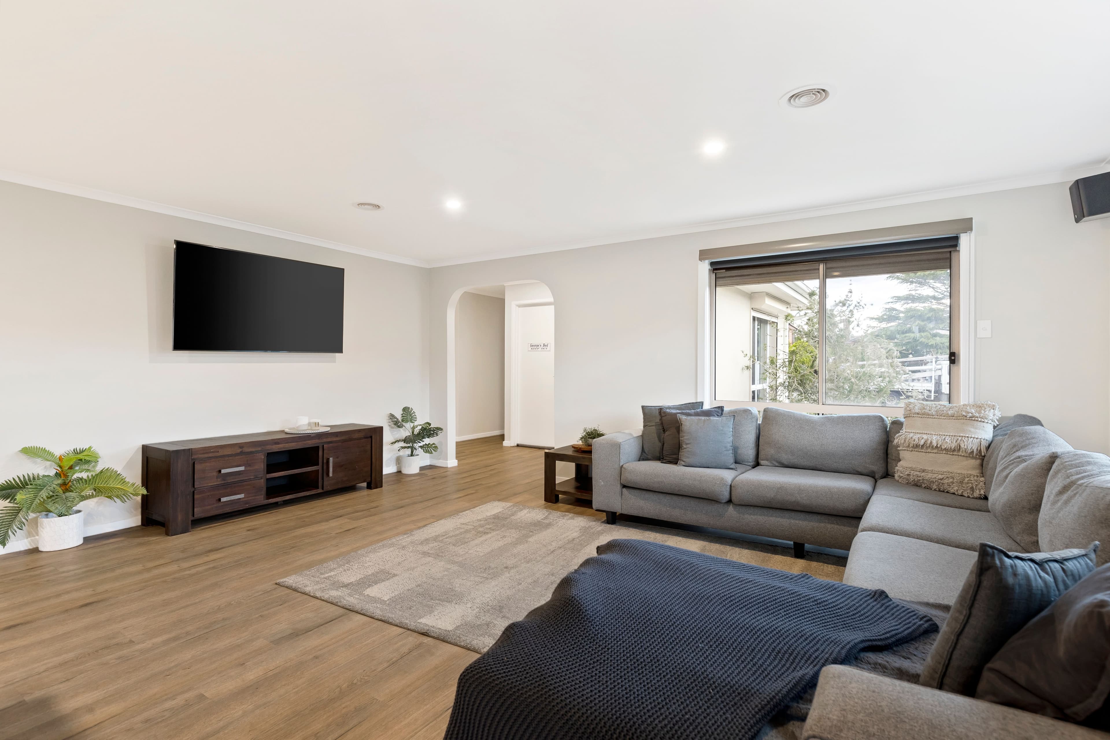 26 Wanaka Drive , Taylors Lakes VIC 3038, Taylors Lakes - Thumbnail 2