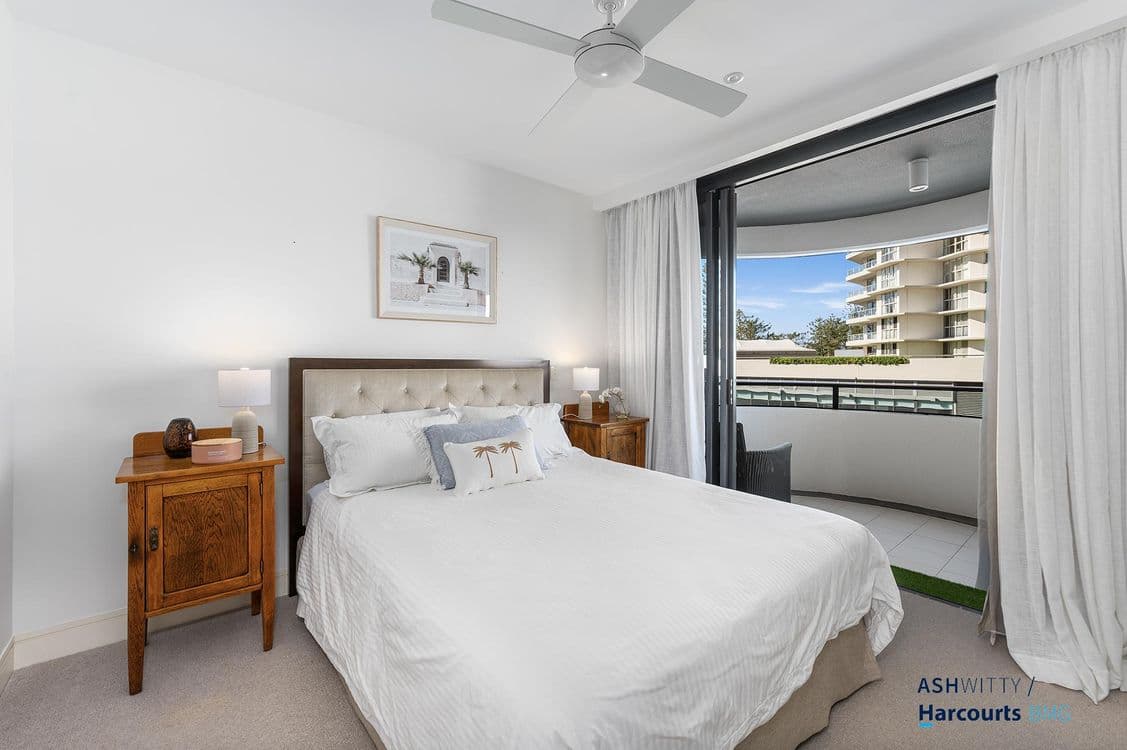 302/60 Marine Parade, COOLANGATTA, QLD 4225, Coolangatta - Thumbnail 6