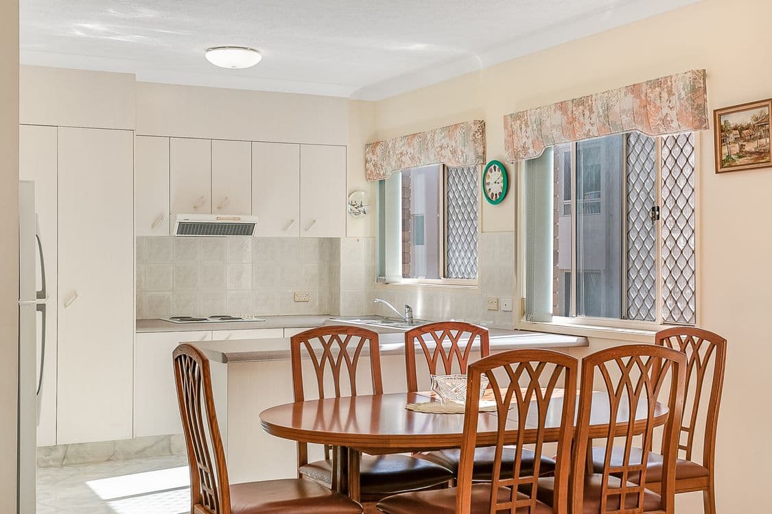 3/28 Dutton Street, COOLANGATTA, QLD 4225, Coolangatta - Thumbnail 5