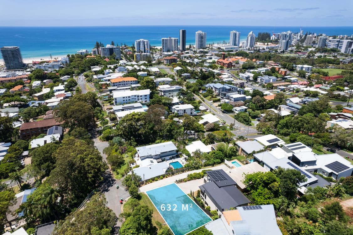 66 Rutledge Street, COOLANGATTA, QLD 4225, Coolangatta - Thumbnail 2