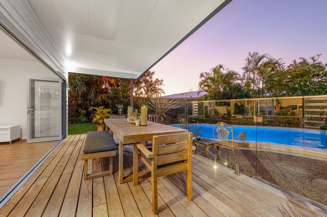 19 Satinwood Place, PALM BEACH, QLD 4221, Palm Beach - Image 1