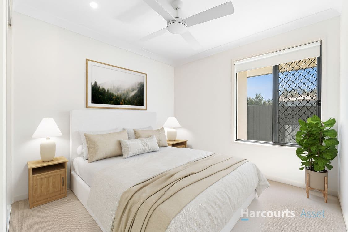 4 Bowen Street, SOUTH MACLEAN, QLD 4280, South Maclean - Thumbnail 2
