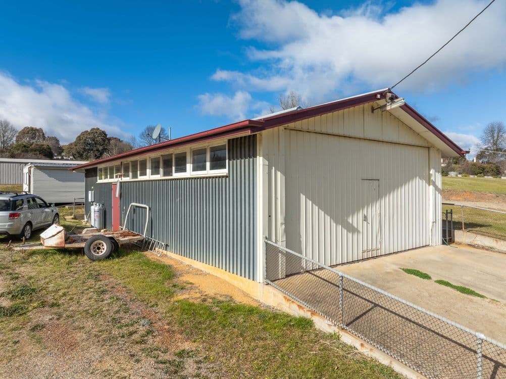 135 Day Avenue, OMEO, VIC 3898, Omeo - Thumbnail 2
