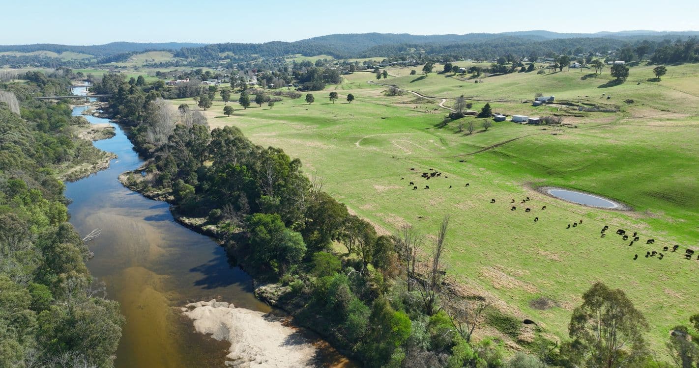 18 Chambers Road, BRUTHEN, VIC 3885, Bruthen - Thumbnail 4