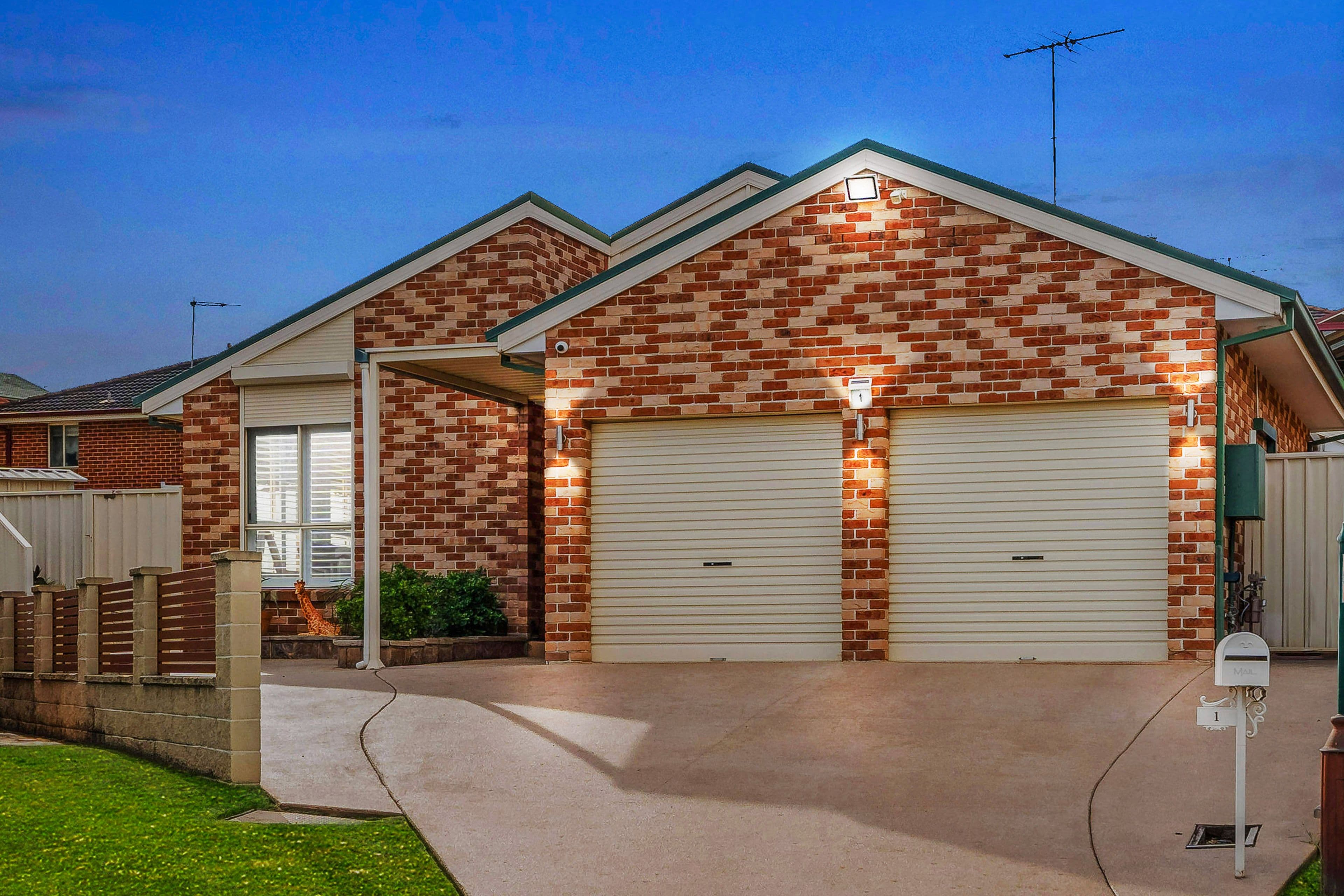 1 Oldbury Place , West Hoxton NSW 2171, West Hoxton - Image 1