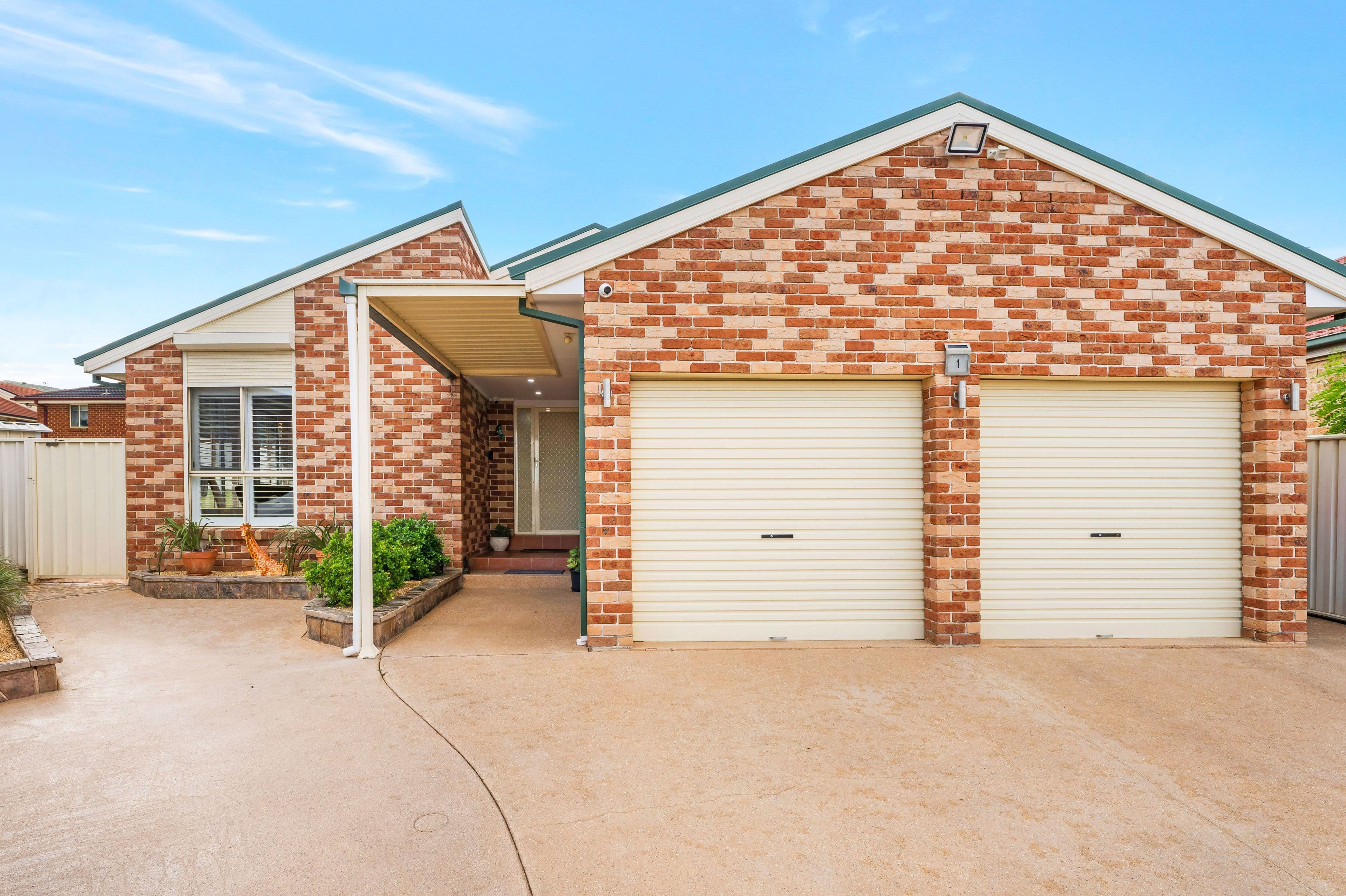 1 Oldbury Place , West Hoxton NSW 2171, West Hoxton - Thumbnail 3