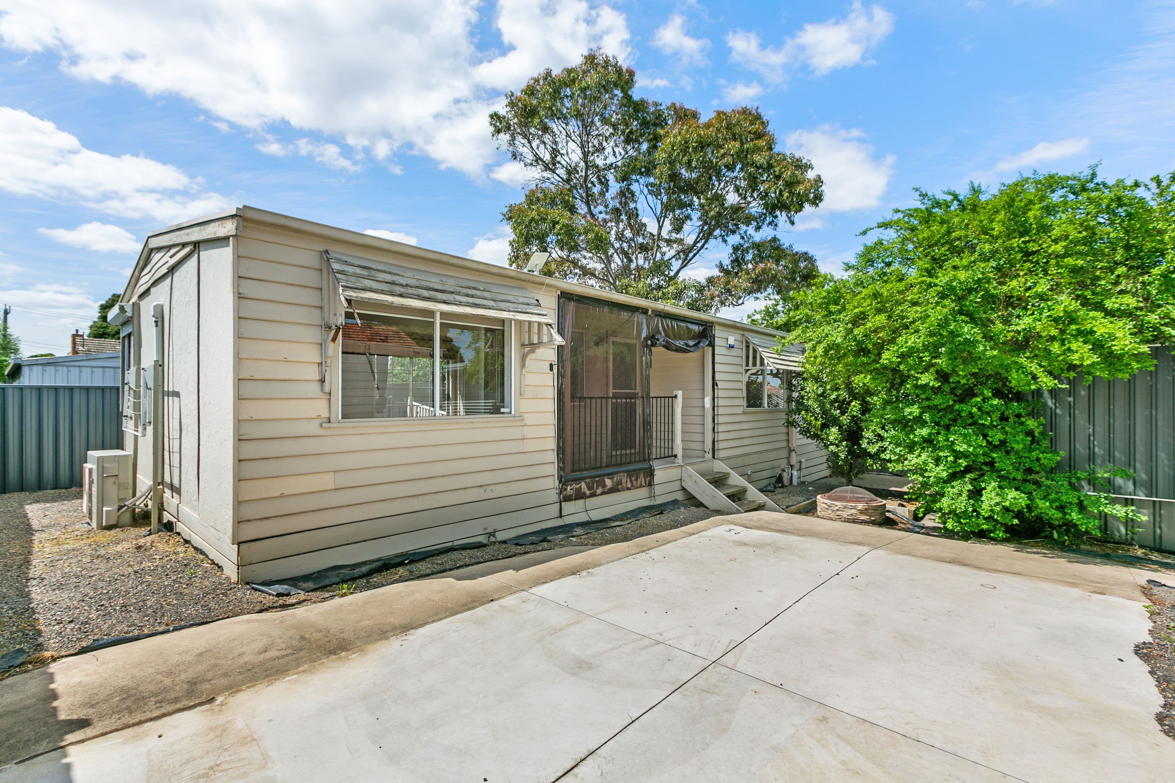 89 Whitelaw Street , Reservoir VIC 3073, Reservoir - Thumbnail 2
