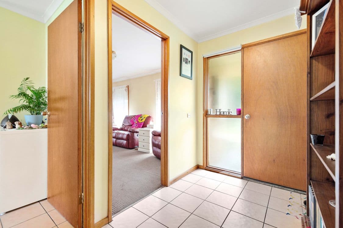 9 Norton Court, EAST BAIRNSDALE, VIC 3875, East Bairnsdale - Thumbnail 4