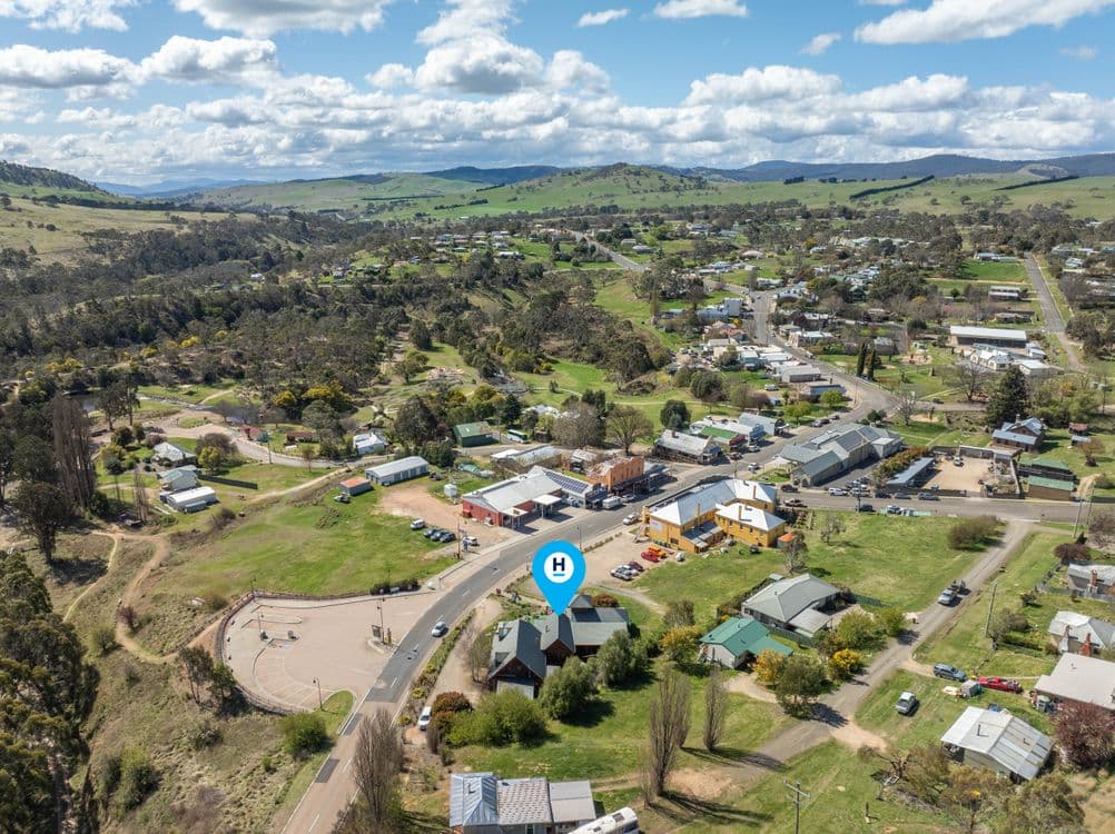 199 Day Street, OMEO, VIC 3898, Omeo - Thumbnail 2