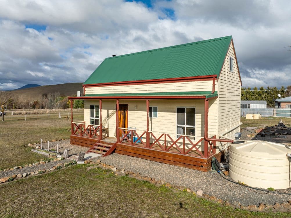 27 Sloan Street, BENAMBRA, VIC 3900, Benambra - Thumbnail 2