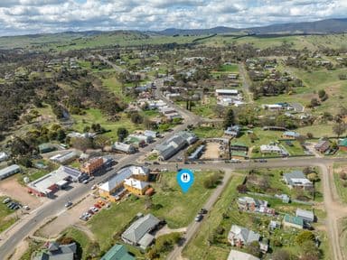 2/4 Camp Street, OMEO, VIC 3898, Omeo - Image 1